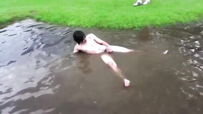 Gay Public Nude Boys Porn Fun Golf Golf Nude Public Boys Fun Porn