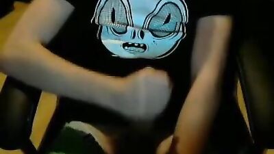 Blue eyed alien: The return of the sexy intergalactic creature in hot gay action!