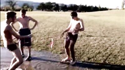 Outdoor Fun Public Dumb & Dumber Boys Porn!