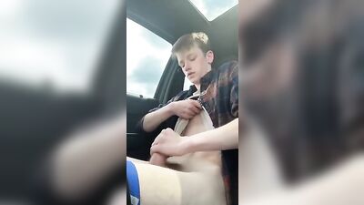 Car Wanking: Moms Away, Lets Play!