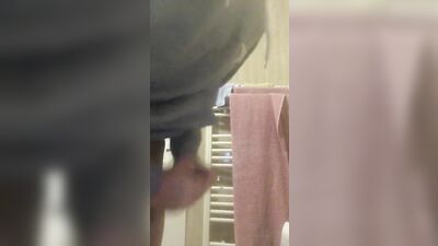 Gay Twink Porn Stars Steamy JO Session before Shower!