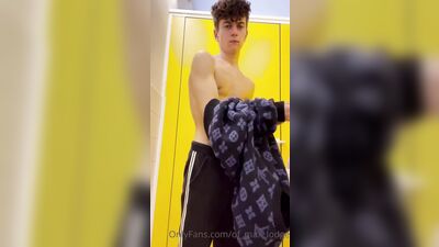 Big balls and dick on this twink porn get stroked