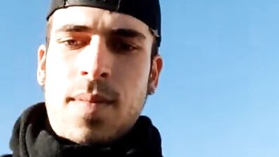 Friendssex - Cam4: Amateur Ass Play Big Cocks!