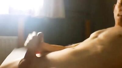 Morning Delight: The Ultimate Web-Cam Cum Shot Experience