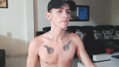 Hot Cute Twinks - The Ultimate Gay Porn Webcam Experience