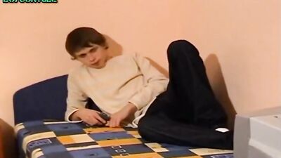 Young Flip Clean Boys - Bareback Action Shots Porn