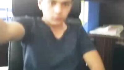 Straight Boys Show Their Dicks in Gay Teen Porn!