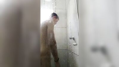 Novinho no banho: Handjobs and Amateur Big Cocks Revealed!