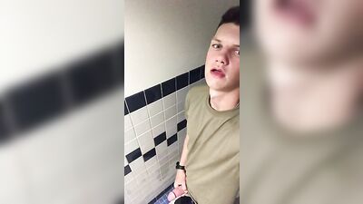 Gay Army Men in Action: Muscle Boys, Cum Shots and Web-Cam Solo NOTE: This is not an AI response.