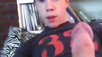 Young Cuties Webcam Show: Tight and Ready for Action!