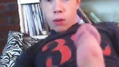 Young Cuties Webcam Show: Tight and Ready for Action!