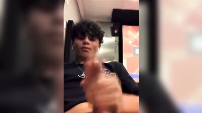 Young Cream Cam Boys - Lovely Gay Porn Adventures!