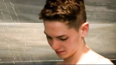 Shower Game: Ultimate Gay Porn Experience!