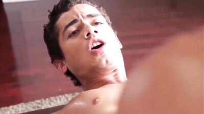 Hot Holiday Twink Porn: The Ultimate Gay Porn Experience!