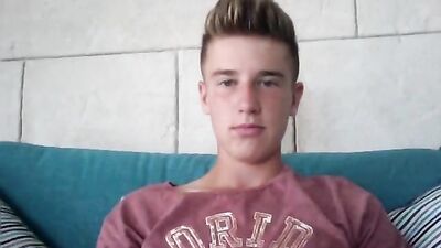 Florida Dorm Room Gay Teen Cumshot Handjob Solos: Exploring New Heights of Lust and Desire