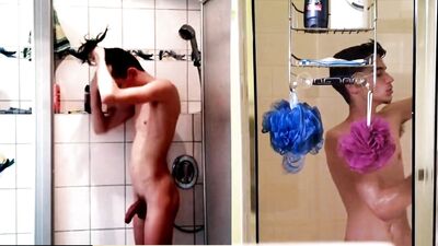 WEBCAM entre amis133 bathroom couple