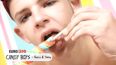 Candy Shop Cocksucker: Gay Porn Videos