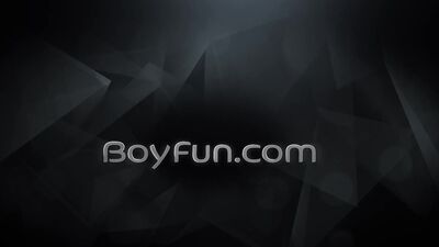 Gay Twinks Fucking: Bareback Big Cocks Mix !