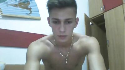 Gay Porn Action: Richard Barebacking with Boys