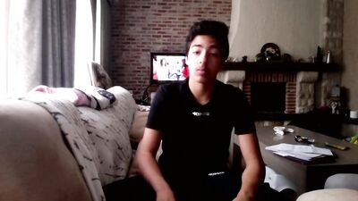 Gay Porn Friends Couple Cam Boys Fun - Ils se font du bien!