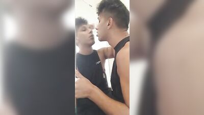 Gypsy Czechs Kissing Mirror: Unleash Your Inner Desire!