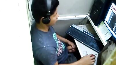 Latino Cyber Spies: A Cumshot Affair!