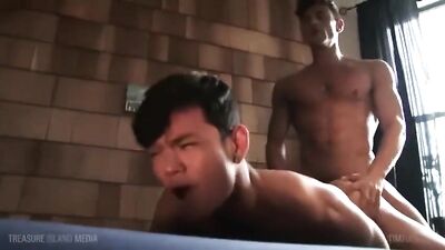 Big Dicked Gay Boys Porn - Bareback Action Cocks Suck Fuck