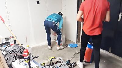 [151] Construction Workers Bareback Fuckfest!