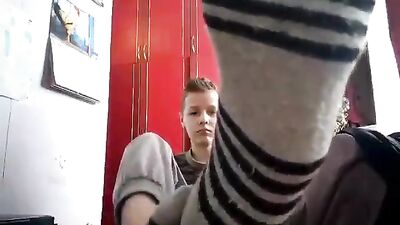 Exploring Kinky Cute Boy Feet - Gay Tube Delight!