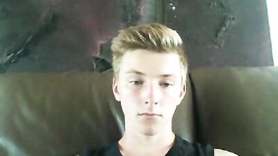 Belgian Cuties Webcam Butt & Hole Show: Gay Porn Sizzle