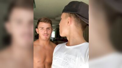 Gay Muscle Boys in Action - Two Funny Boys Tube