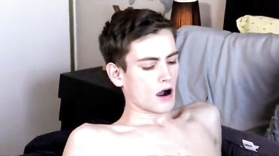 Young Blissful Bottom Boy: Gay Teen Porn Adventure