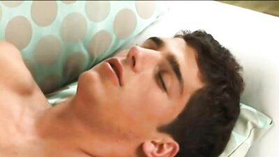 Sexy American boys bareback: Big Cocks and Cum Shots Porn