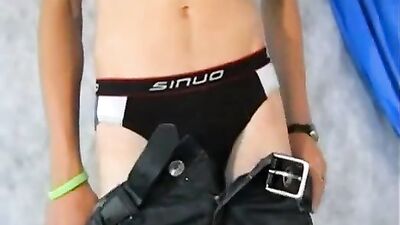 Boy jerking gay teen - Amateur Handjob Solo