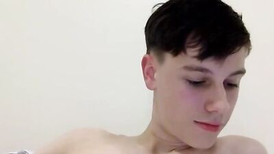 Scottish Rays Dorm Room Fun: A Gay Web-Cam Adventure!