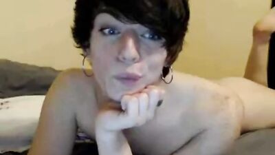 Femboy Twink Exposing His Muscular Body for a Dirty Web-Cam Solo!