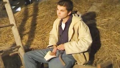 Gay Porn Showdown: You Show Me Yours And Ill Show You Mine!