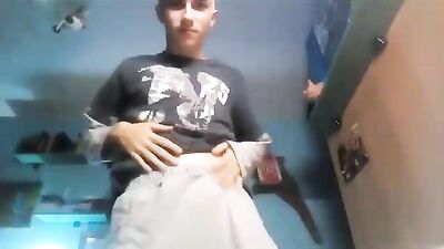 Gay Twink Cams: Spanish Dan Strips for Daddys Blond Boys Amateur Big Cocks