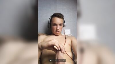 Headphone Heat: Cute Boys Porns Hottest Solo Masturbation Show!