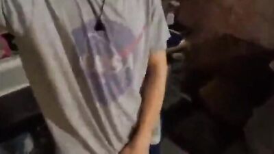 Garage Twunk Gay Porn Crew: Amateur Muscle Boys Web-Cam