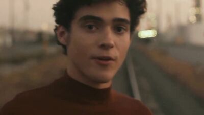 Joshua Bassett Coming Out Gay Media Reaction GayTube - Mix Movies Music Porn