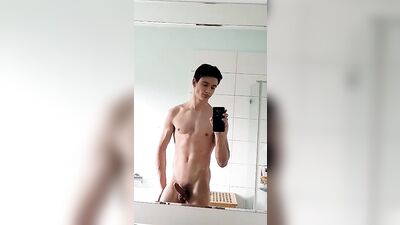 Long, Thick Dicked Strokes: Muscle Boys Solo Action