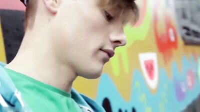 Gay Porn: Skateboard Boys Bareback Big Cocks - Cute BB Videos