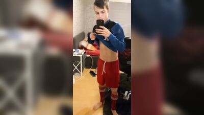 Domeniks Gay Teen Porn Selfie: Exploring Desires Beyond Age Limits!