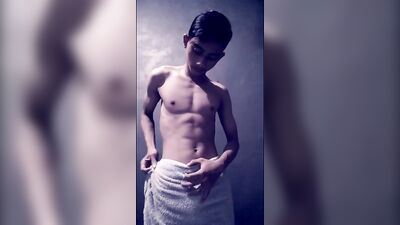 Big Towel Boy Reveals His Huge Asian Cock!