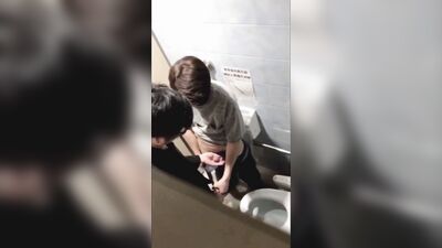 Jiggle Jiggle: Teen Asian Amateurs Handjob Playground!