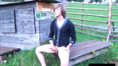 Shaved Toy Boy Fun with William in Gay Porn Video!