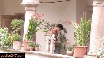 Garden Mans Secret Sexcapades - Gay Porn Videos