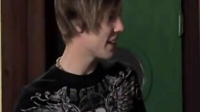 Gay Teen Porn: Amateur First Time Adventures - Happy Days!