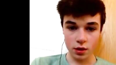 Green Shirt Wanker: Gay Teen Porn Explosion!